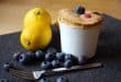Rezept für einen Zitronen-Blaubeer-Tassenkuchen ohne Zucker