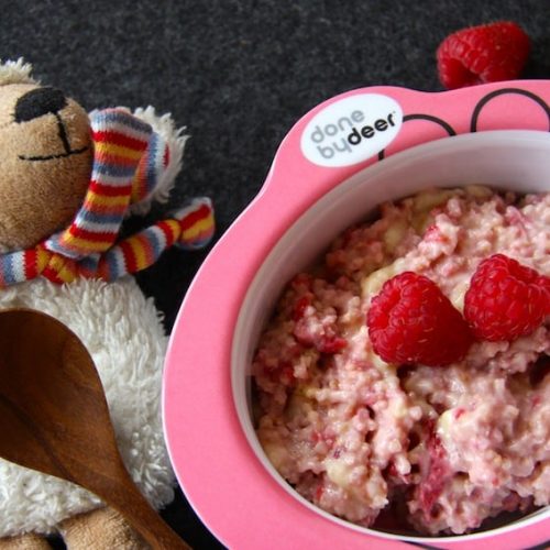 Rezept für Dinkelgrießbrei für Babys mit Himbeeren